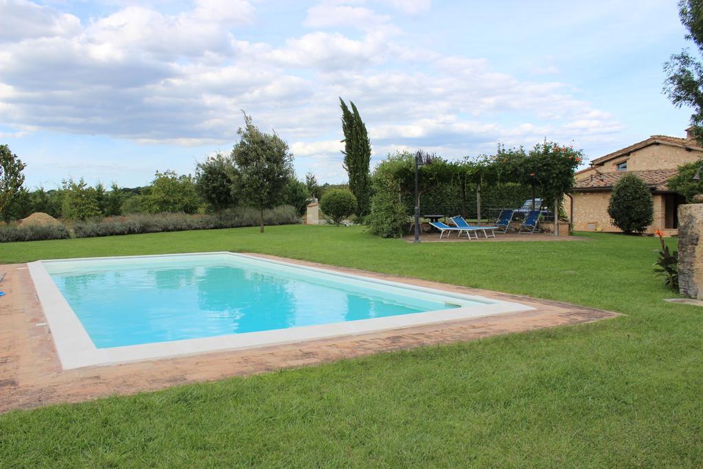 Monteriggioni Suite Phòng bức ảnh