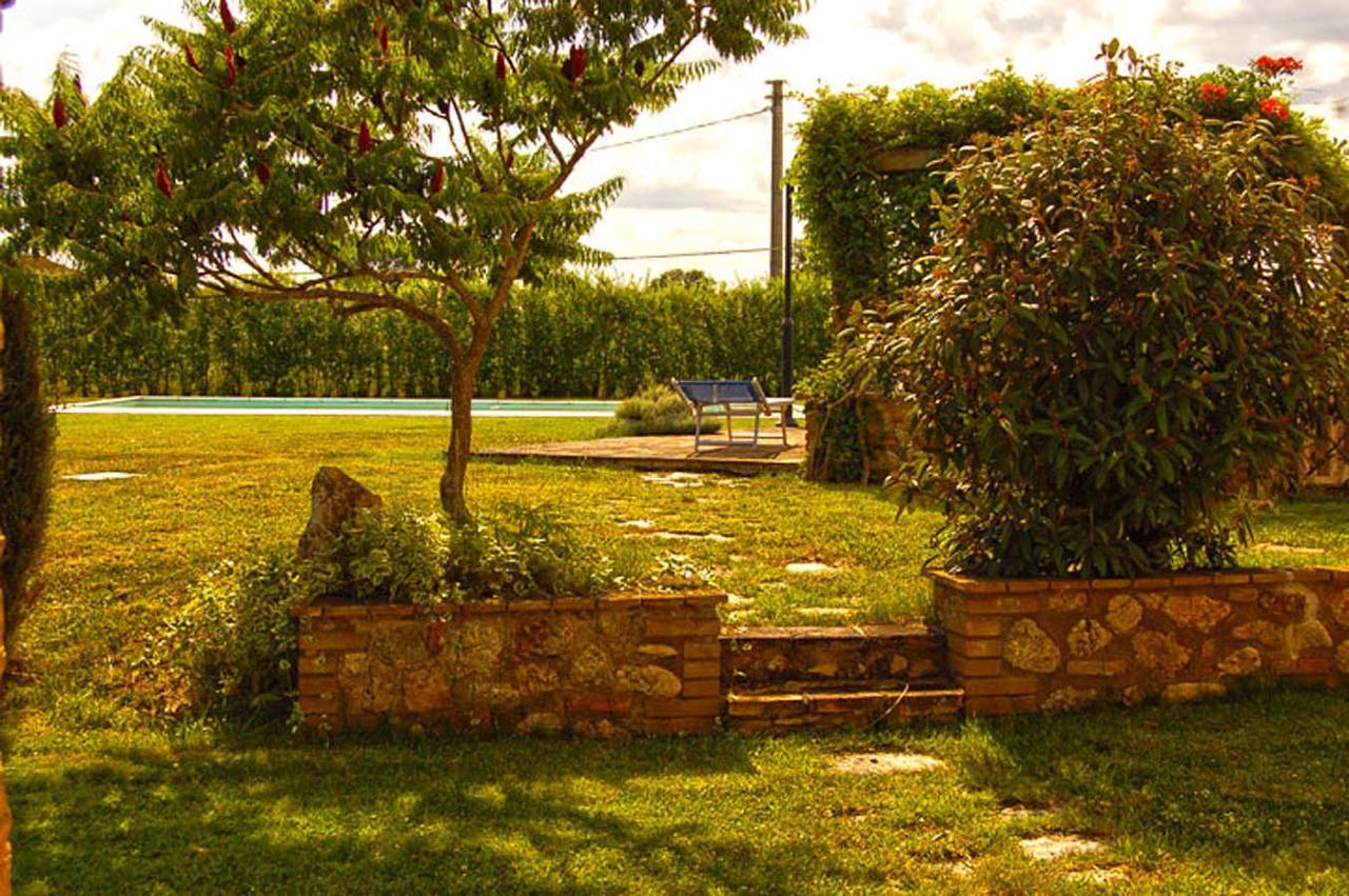 Monteriggioni Suite Ngoại thất bức ảnh